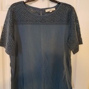 Ann Taylor Loft ss decorative tee